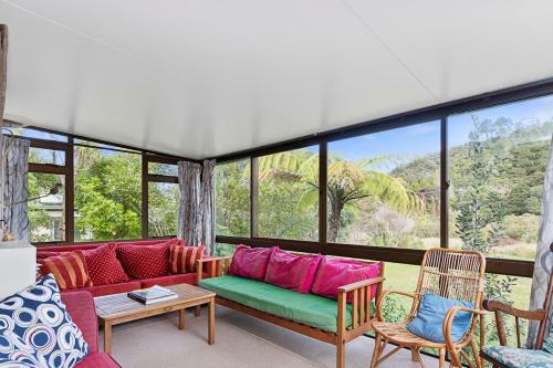 Riverview Retreat - Cooks Beach Holiday Home