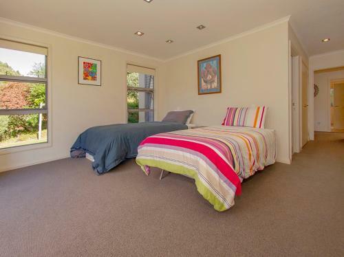 Cooks Getaway - Cooks Beach Holiday Home