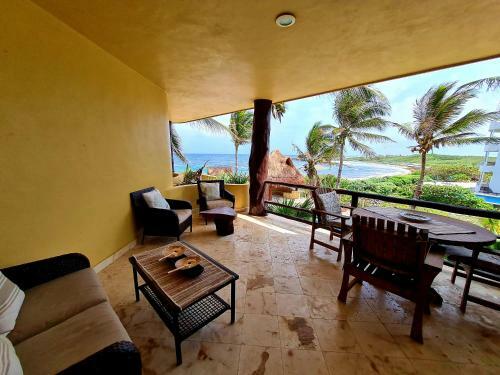 Apartamento Stylish Oceanfront Condo With Pool