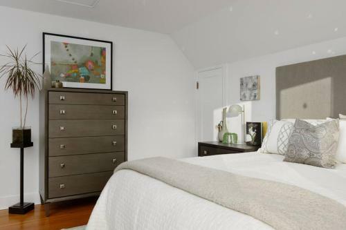 Gorgeous 4brd House Conveniently Located In Nanaimo