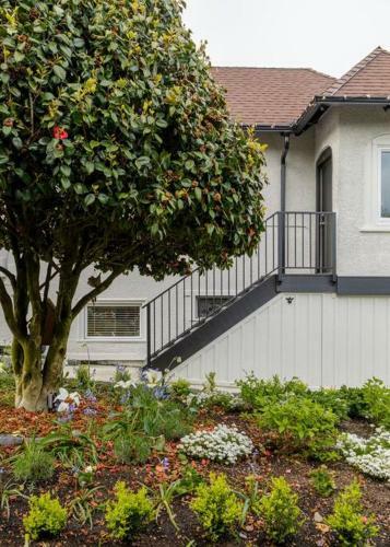 Gorgeous 4brd House Conveniently Located In Nanaimo