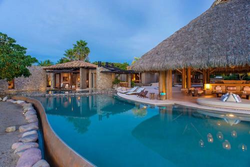 Majan Luxury Home In Punta Mita