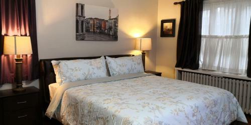 Hostal Niagara Falls' Rose