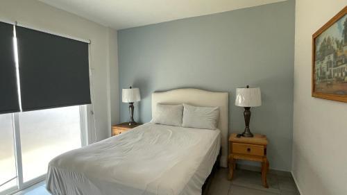 Apartamento A Pie De Playa En Zona Dorada A 5 Min De Malec�n - H1