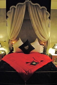 Riad Al Mendili Kasbah Private Resort & Spa