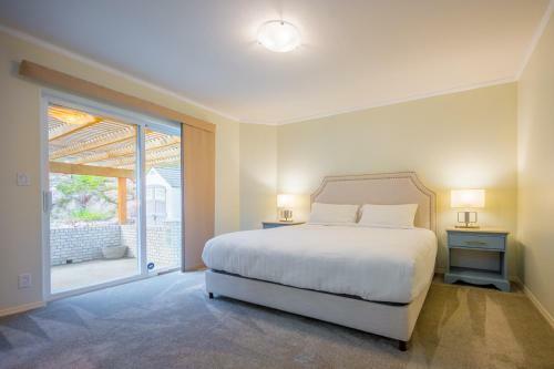 Apartamento Cheerful 4 Bedroom House In Peachland