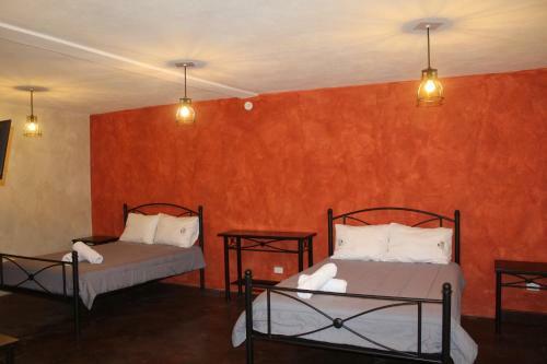 Hotel El Descanso Barrio Del Artista