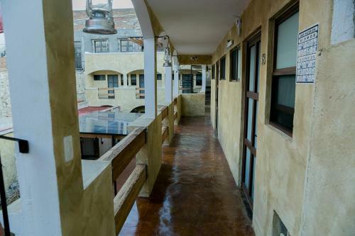 Hotel El Descanso Barrio Del Artista