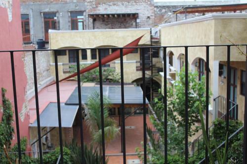 Hotel El Descanso Barrio Del Artista