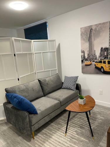 Apartamento Cozy Modern Studio With Free Parking Onsite