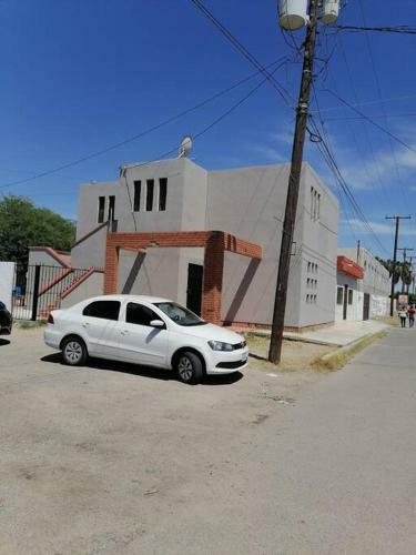 Apartamento Departamento En Planta Alta, Muy C�ntrico.