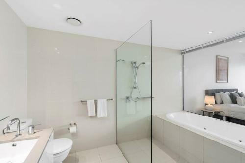 Apartamento Circle On Cavill - Coastal Letting