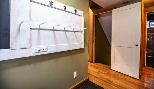 Stoke Cabin By Revelstoke Vacations