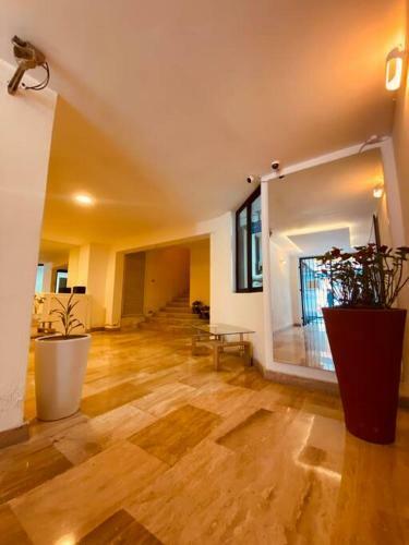 Apartamento Condominio Oceano Oro