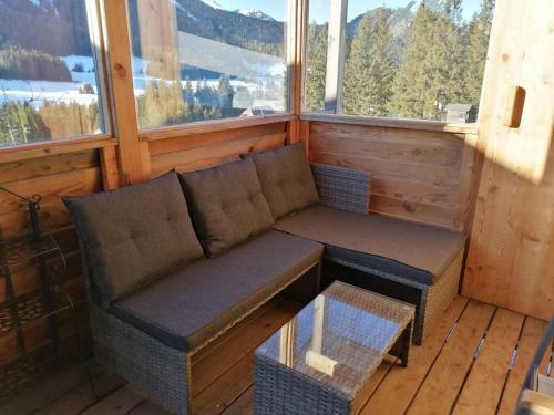 Gem�tliches Ferienhaus Mit Holzofen Und Sauna