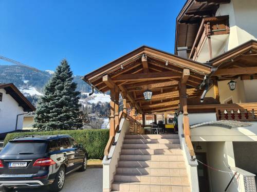 Hotel Alpenhof***