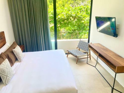 2 Bdrm Fresh View Remodeled Unit Wifi & Parking