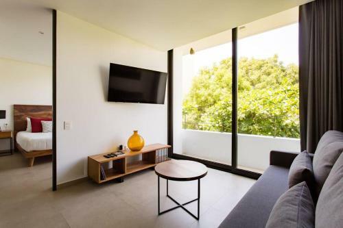2 Bdrm Fresh View Remodeled Unit Wifi & Parking
