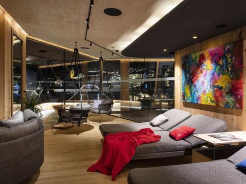 Central Apartment In Ischgl With Parking And Bubble Bath