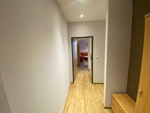 Comfortable Apartment In Kitzb�hel With Garden