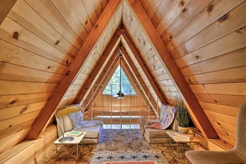 Dreamy Woodland Hideaway Grills, Fire Pit!