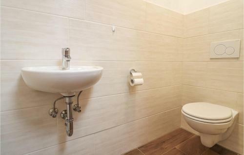 Stunning Apartment In Innsbruck With Wifi