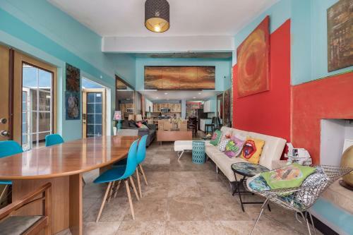 Casablanca And Casita