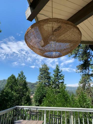 Lake View Chalet