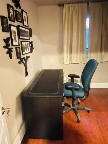 Spacious Master Bedroom With Private Office