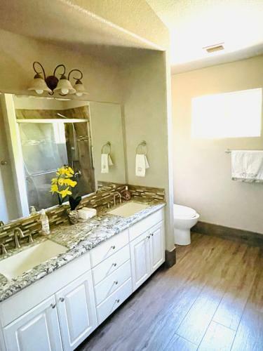Beautiful Room In Fair Oaks