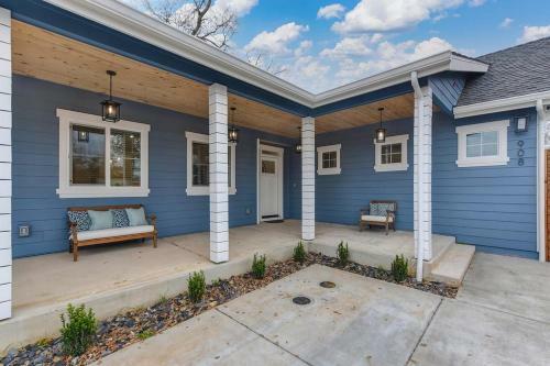 Rustic Modern Home Near Sutter St &historic Folsom