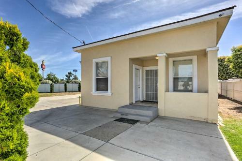 Centrally Located Fresno Home With Fenced Yard!