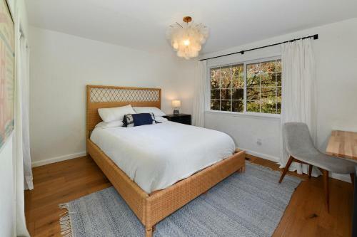Chateau Chablis- Pool, Hot Tub, Fire Pit, And More!