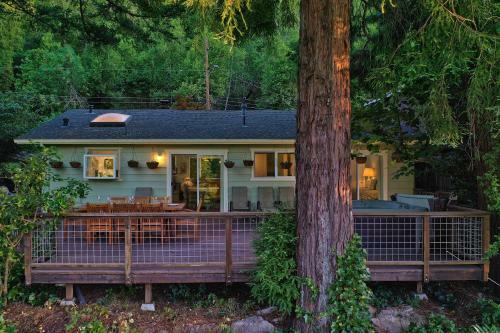 Heron House Riverside Escape