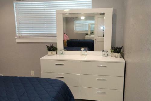 Cozy Apartment In Huntington Beach
