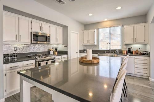 Stylish Indio Oasis With Pool And Private Yard!