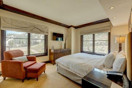 Constellation Residences