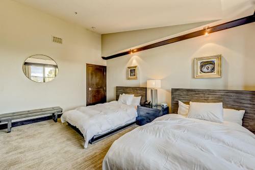 Constellation Residences