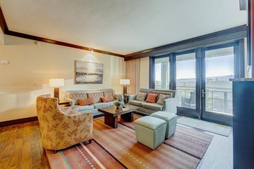 Constellation Residences