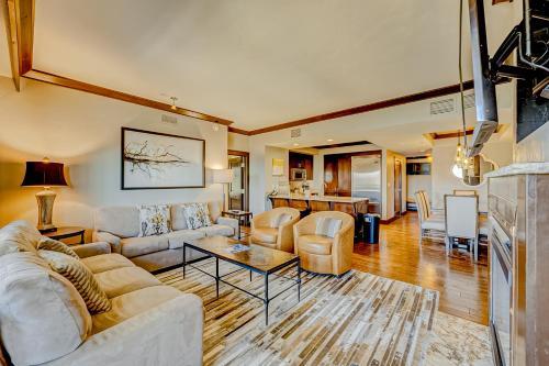 Constellation Residences