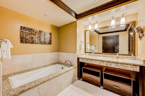 Constellation Residences