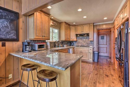 Scenic Escape Fire Pit, Lake Arrowhead Views