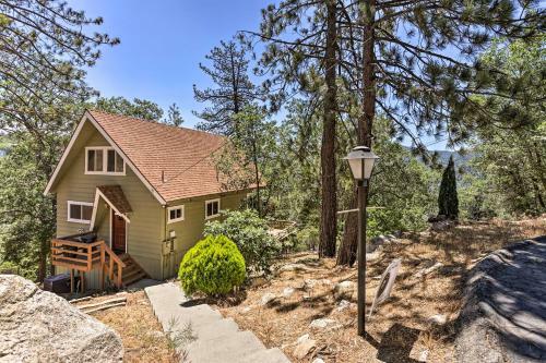 Scenic Escape Fire Pit, Lake Arrowhead Views