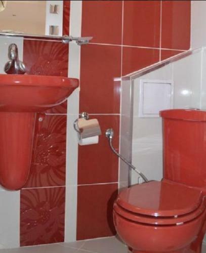 Hostal ????????