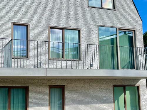 Apartamento West Bay 4d 0103