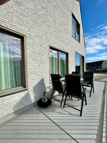 Apartamento West Bay 4d 0103