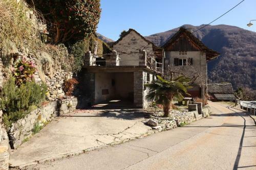 Apartamento Casa Bruja Tradizionale Rustico Ticinese