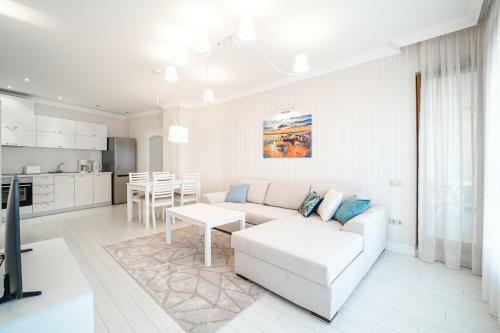 La Mer Luxury Apartments
