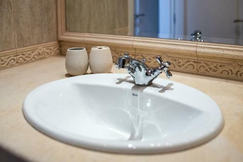 La Mer Luxury Apartments