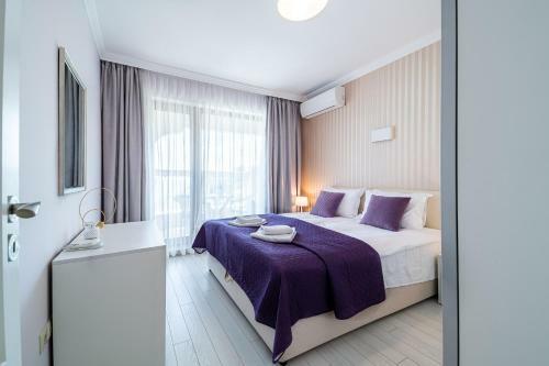 La Mer Luxury Apartments